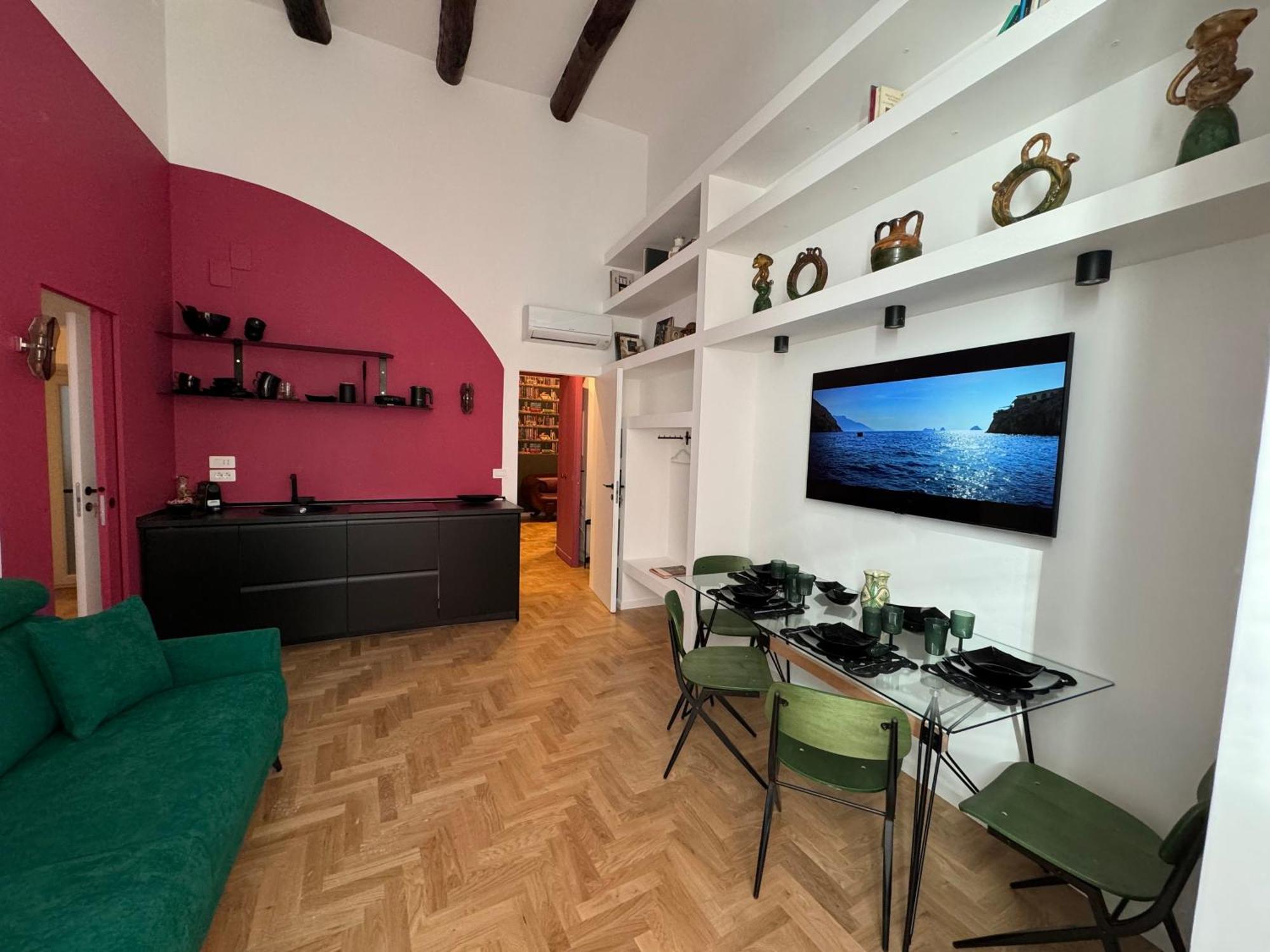 Alma De Chiaja - Design Suites & Apartments Napoli Bagian luar foto