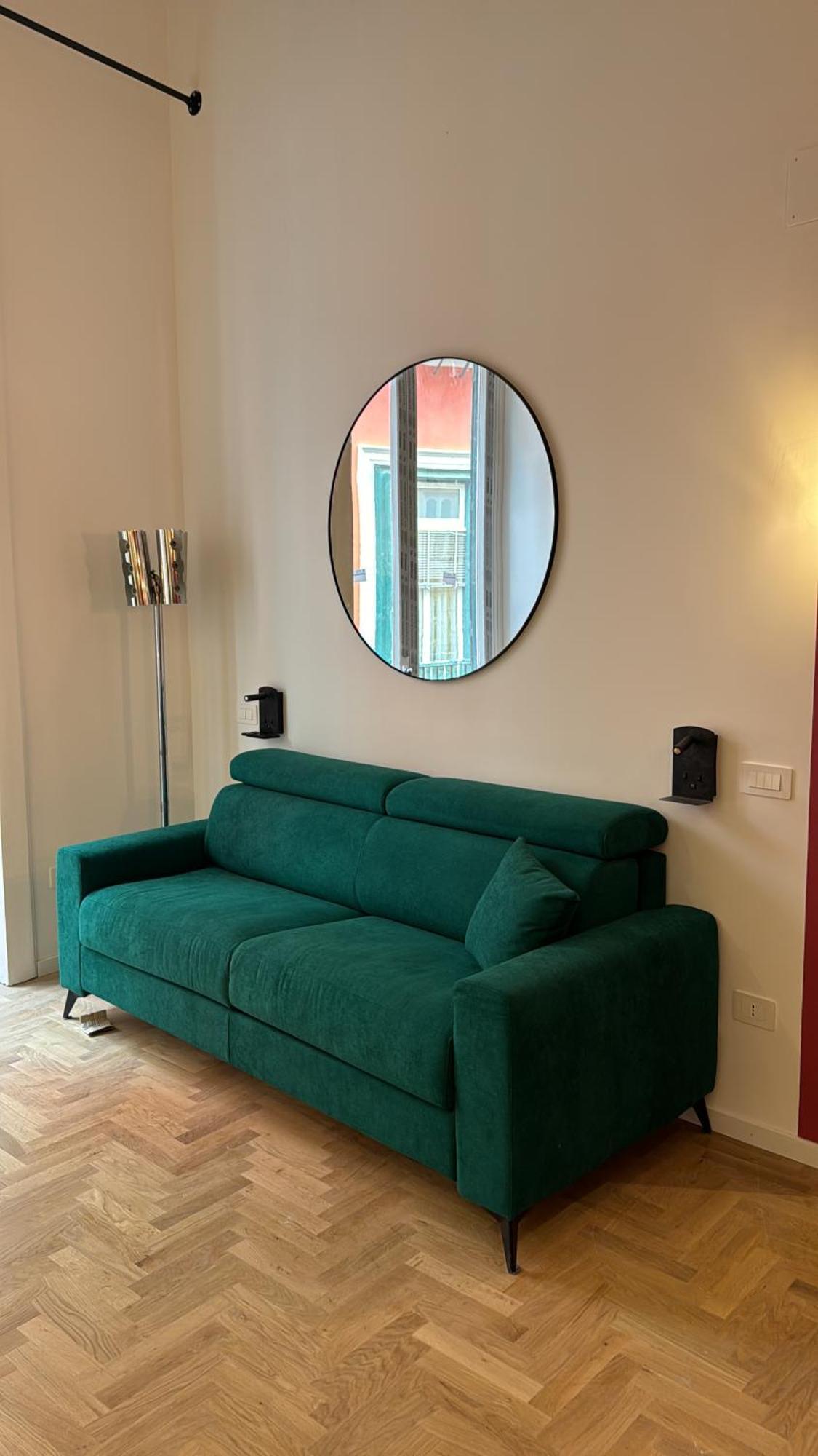 Alma De Chiaja - Design Suites & Apartments Napoli Bagian luar foto
