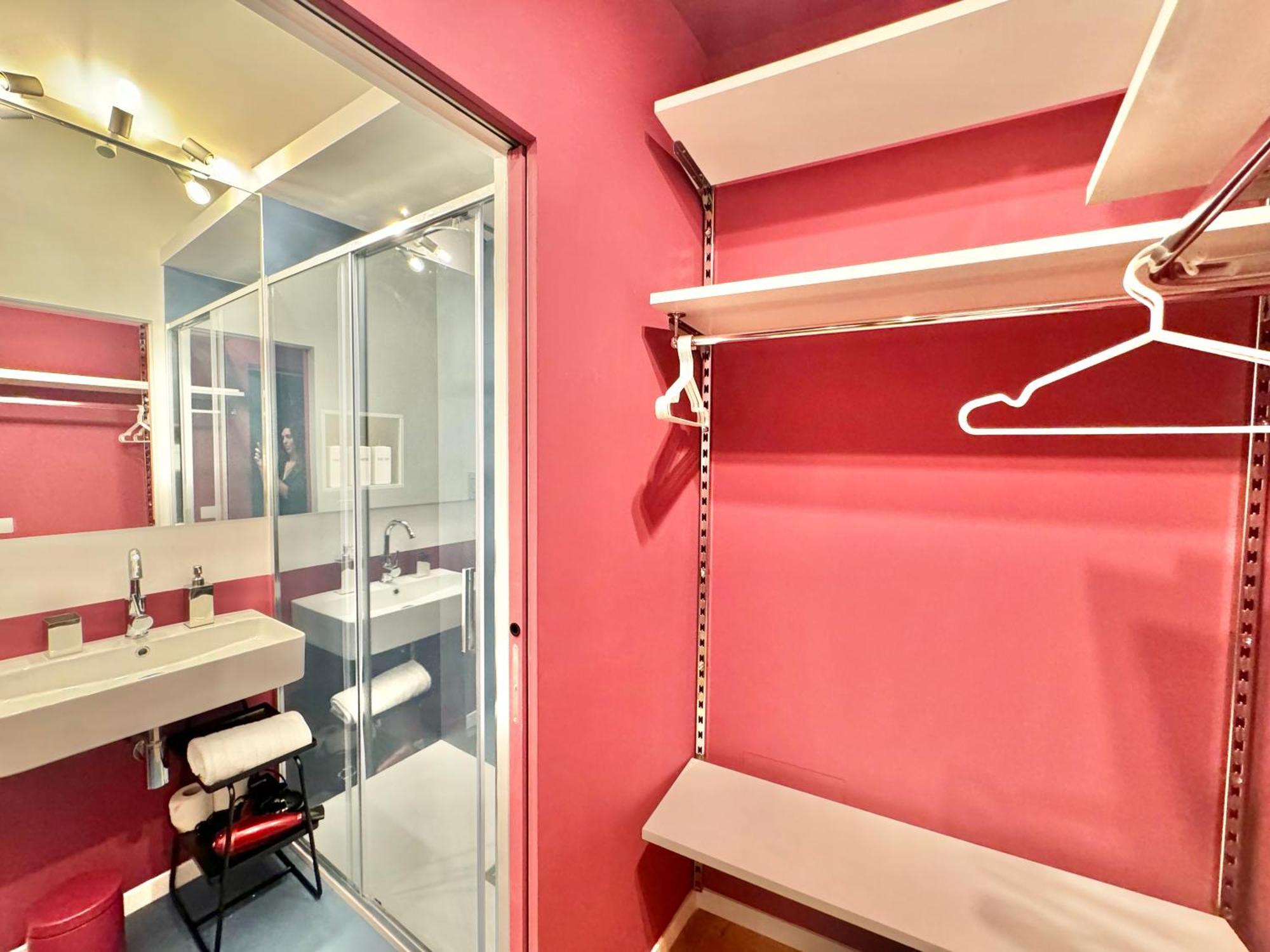 Alma De Chiaja - Design Suites & Apartments Napoli Bagian luar foto
