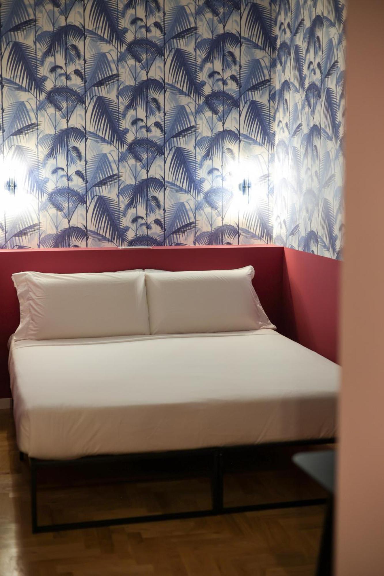 Alma De Chiaja - Design Suites & Apartments Napoli Bagian luar foto